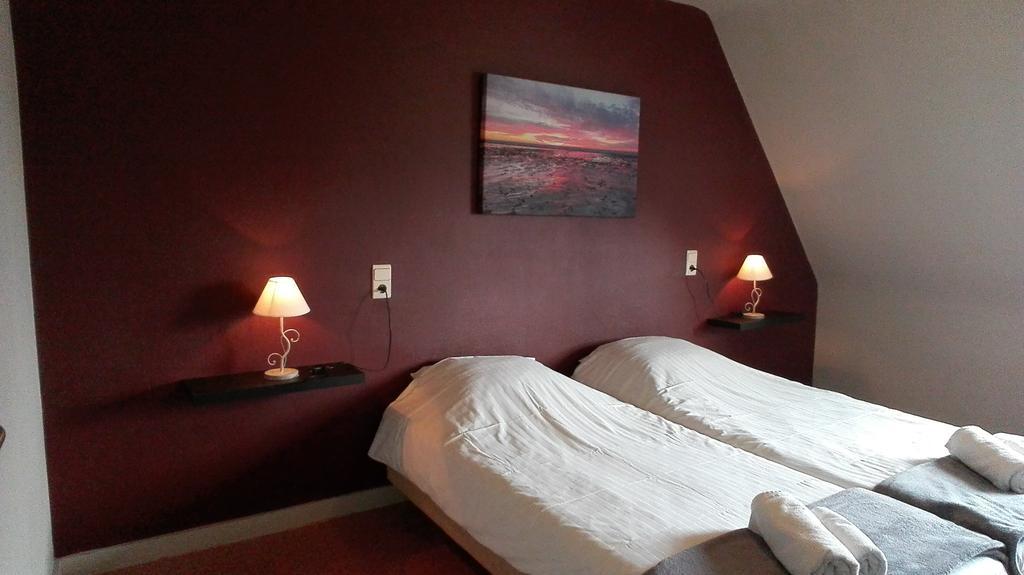 Logies Het Maantje Hotel Де Пане Екстериор снимка