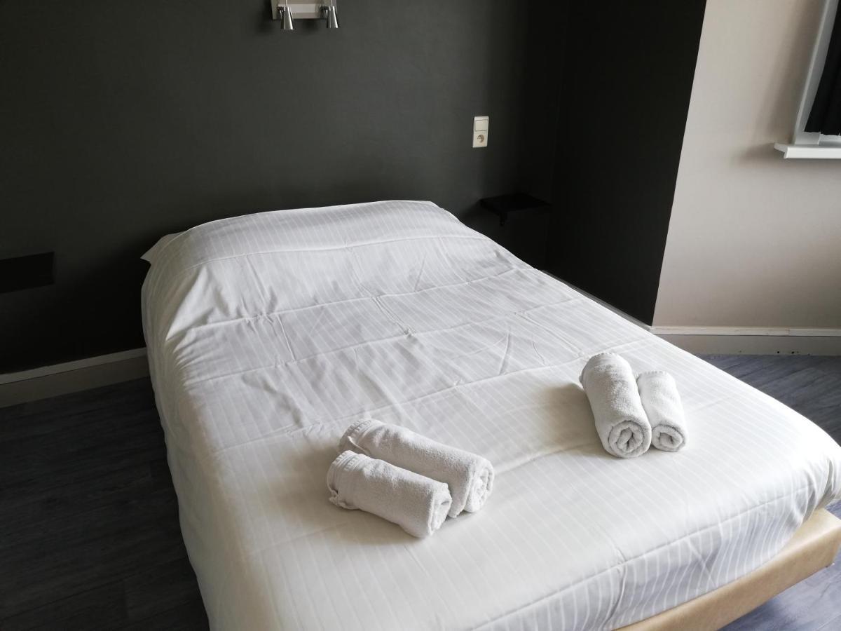 Logies Het Maantje Hotel Де Пане Екстериор снимка